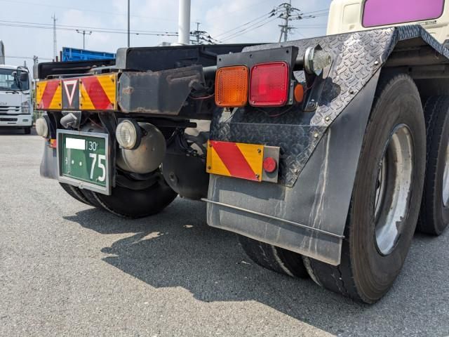 HINO PROFIA 2017 Image 31