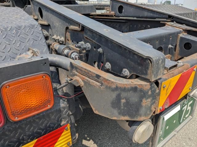 HINO PROFIA 2017 Image 31