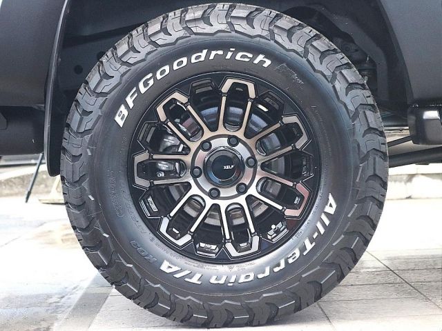 TOYOTA HILUXSURF WAGON 4WD 2002 Image 31