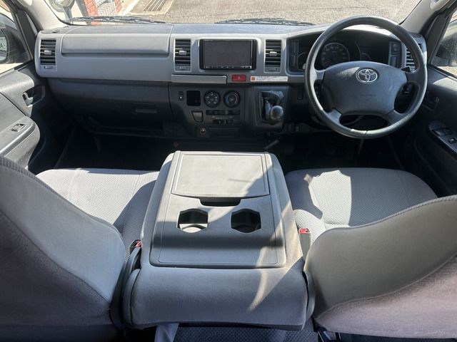 TOYOTA HIACE VAN 2WD 2009 Image 31