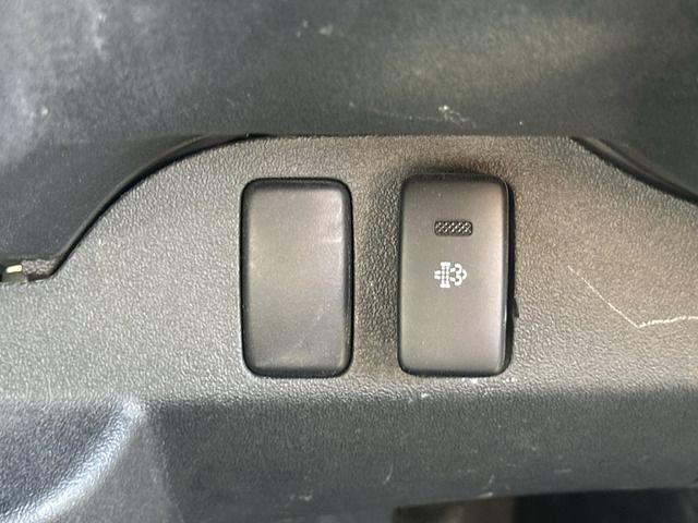 TOYOTA HIACE VAN 2WD 2009 Image 31