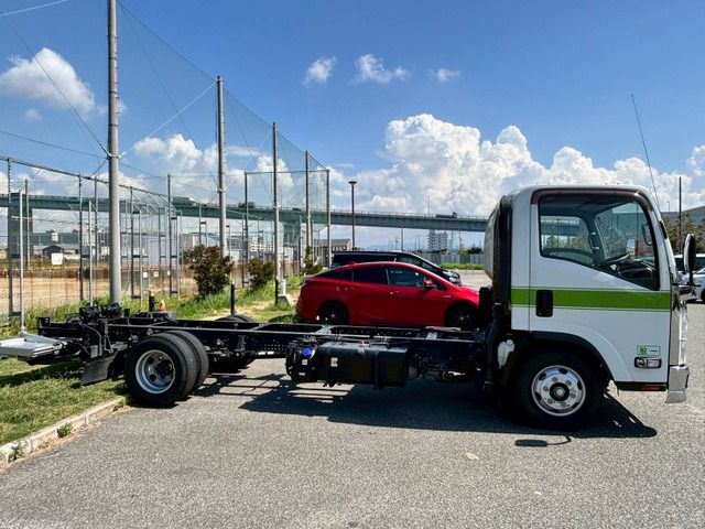 ISUZU  2021 Image 31