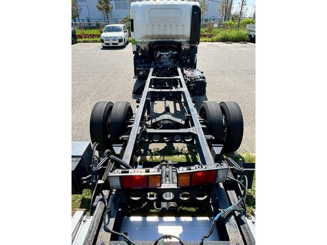 ISUZU  2021 Image 31