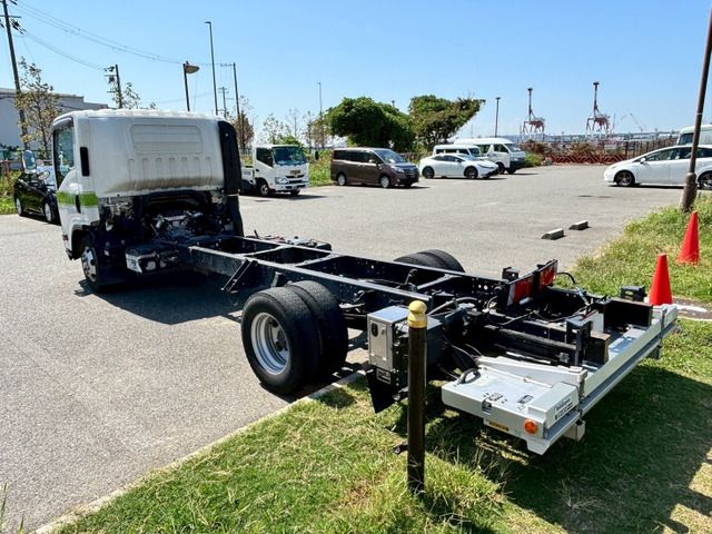 ISUZU  2021 Image 31