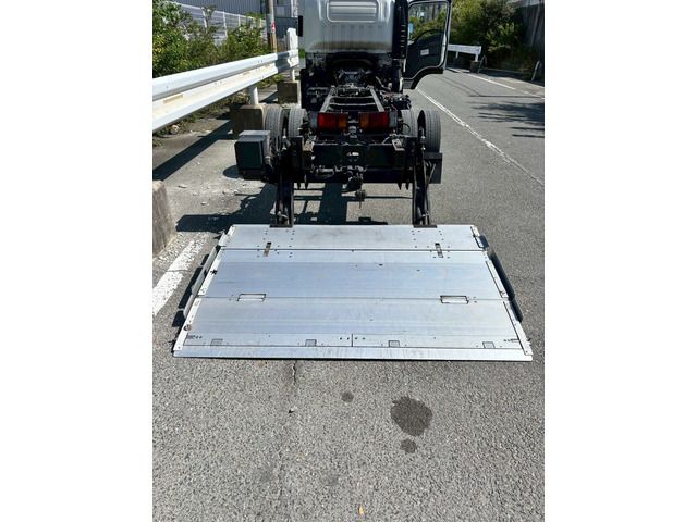 ISUZU  2021 Image 31