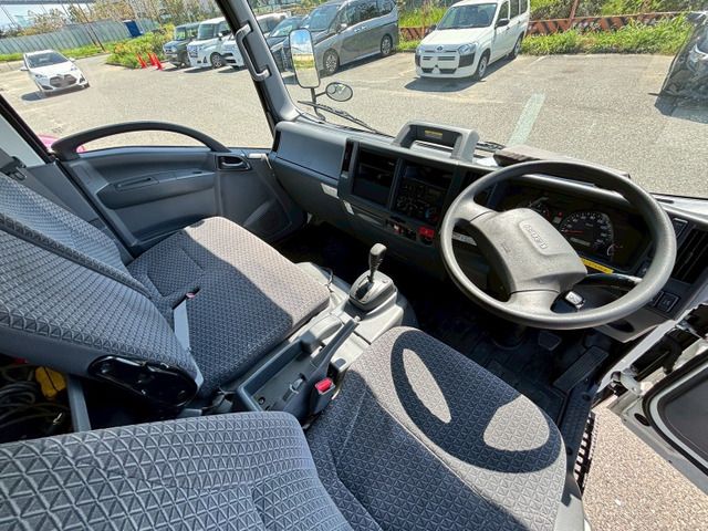 ISUZU  2021 Image 31