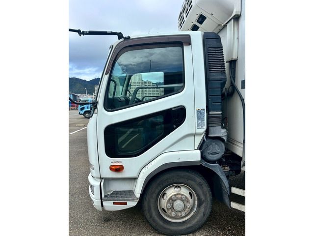 MITSUBISHI FUSOU FIGHTER 2017 Image 31