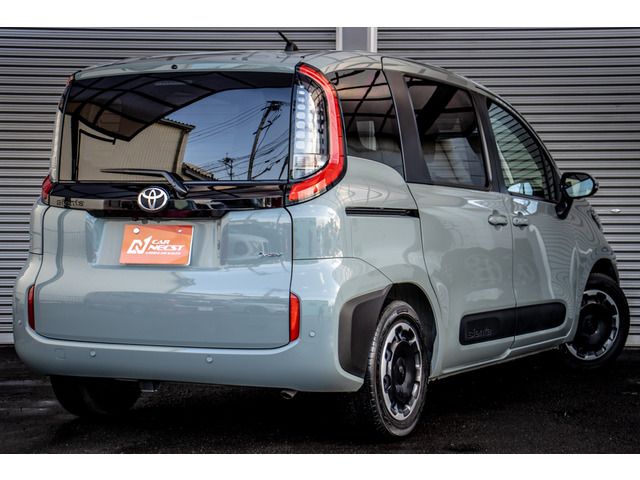 TOYOTA SIENTA HYBRID 2025 Image 31