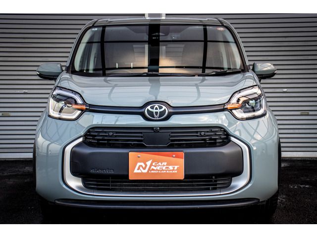 TOYOTA SIENTA HYBRID 2025 Image 31