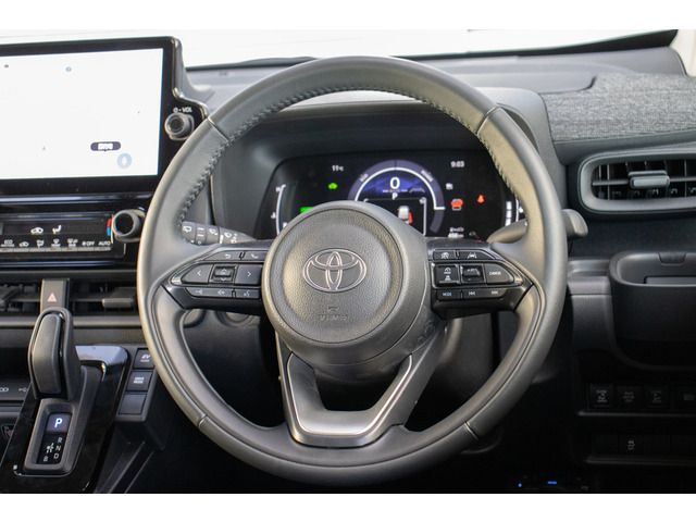 TOYOTA SIENTA HYBRID 2025 Image 31