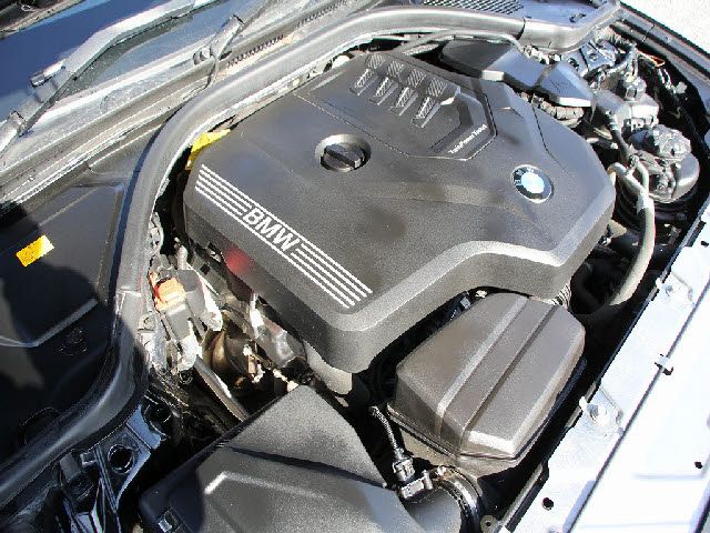 BMW 3SERIES SEDAN 2019 Image 31