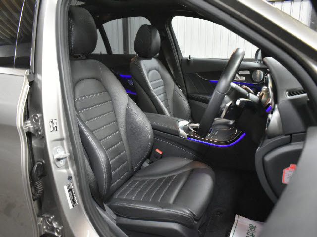 MERCEDES BENZ C CLAS 2018 Image 31