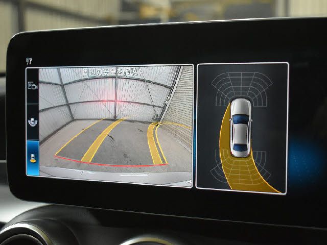 MERCEDES BENZ C CLAS 2018 Image 31