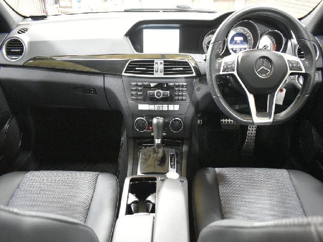 MERCEDES BENZ C CLAS 2013 Image 31