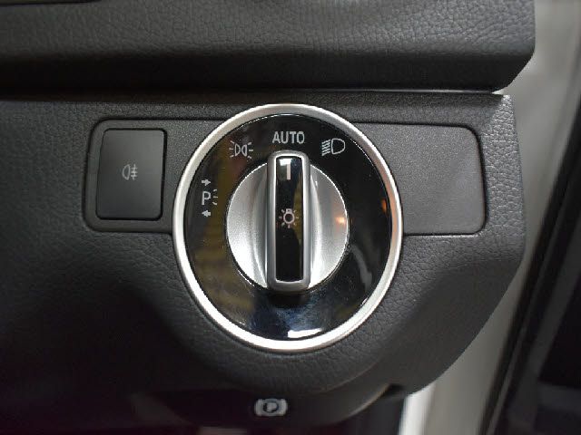 MERCEDES BENZ C CLAS 2013 Image 31