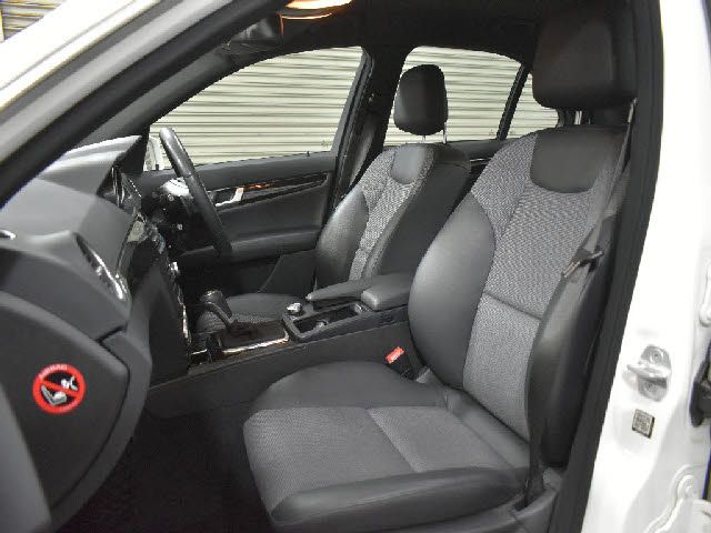 MERCEDES BENZ C CLAS 2013 Image 31