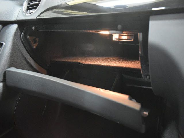 MERCEDES BENZ C CLAS 2013 Image 31