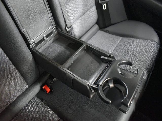 MERCEDES BENZ C CLAS 2013 Image 31