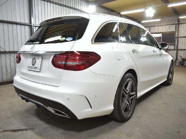 MERCEDES BENZ C CLAS 2019 Image 31