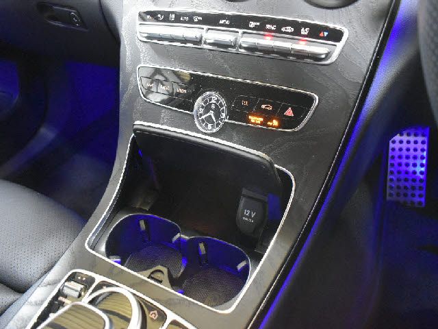 MERCEDES BENZ C CLAS 2019 Image 31