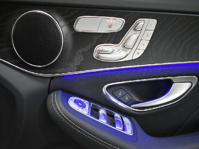 MERCEDES BENZ C CLAS 2019 Image 31