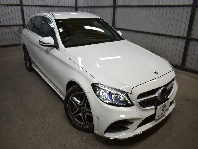 MERCEDES BENZ C CLAS 2019 Image 31