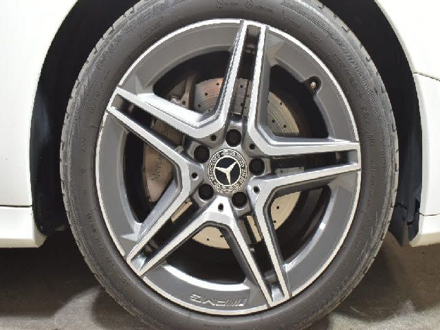 MERCEDES BENZ C CLAS 2019 Image 31