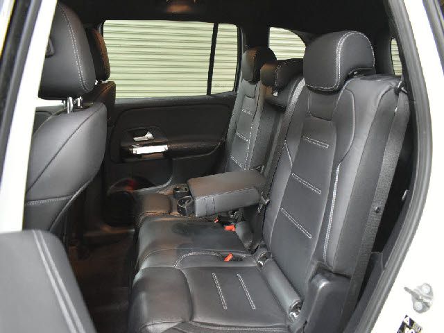 MERCEDES BENZ GLB 2021 Image 31