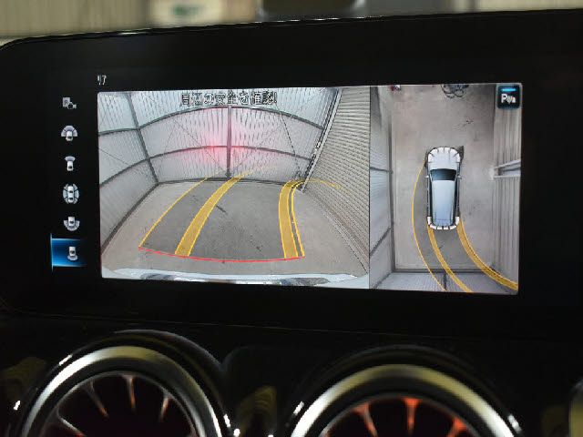 MERCEDES BENZ GLB 2021 Image 31