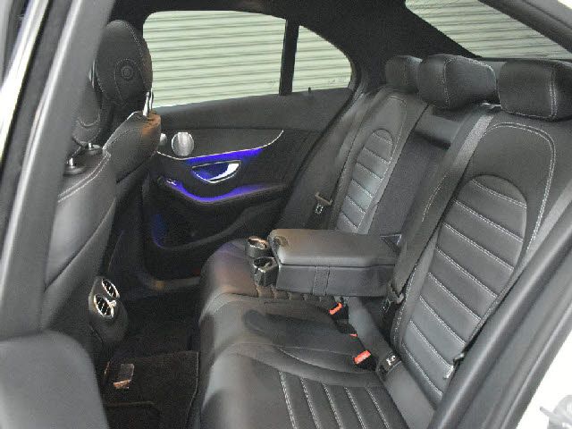MERCEDES BENZ C CLAS 2018 Image 31