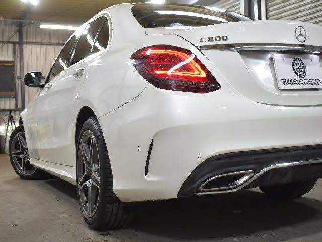 MERCEDES BENZ C CLAS 2018 Image 31