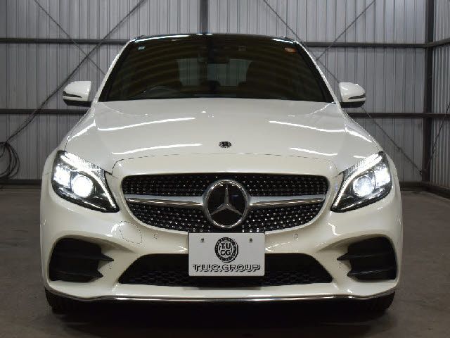 MERCEDES BENZ C CLAS 2018 Image 31