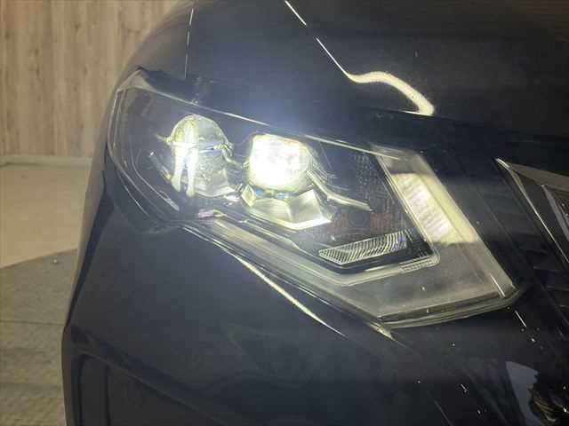 NISSAN X-TRAIL 4WD 2018 Image 31