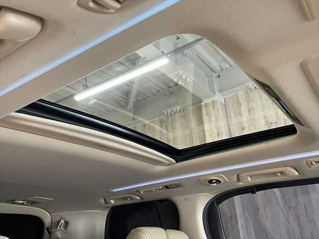 TOYOTA ALPHARD HYBRID 4WD 2018 Image 31