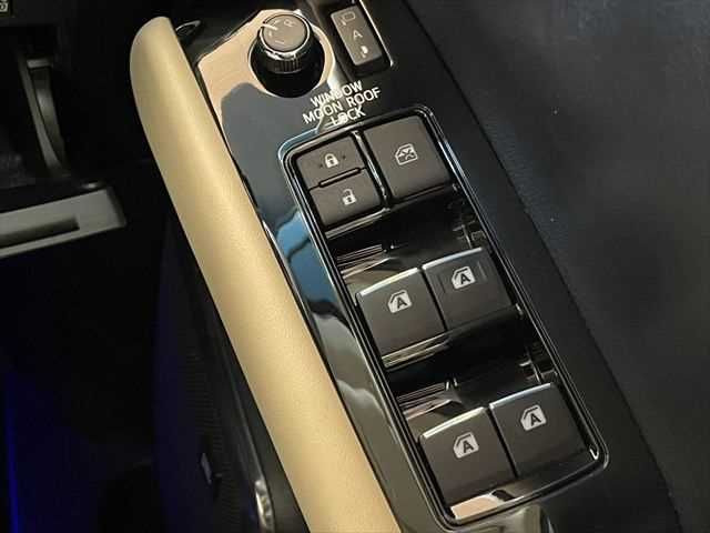 TOYOTA ALPHARD HYBRID 4WD 2018 Image 31