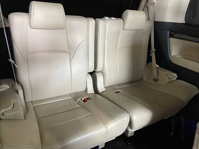 TOYOTA ALPHARD HYBRID 4WD 2018 Image 31