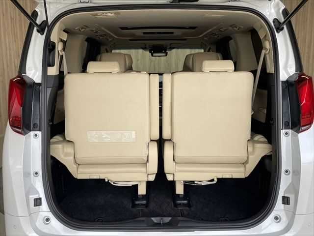 TOYOTA ALPHARD HYBRID 4WD 2018 Image 31