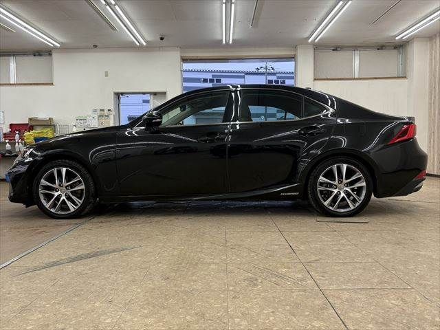 TOYOTA LEXUS IS300H 2016 Image 31
