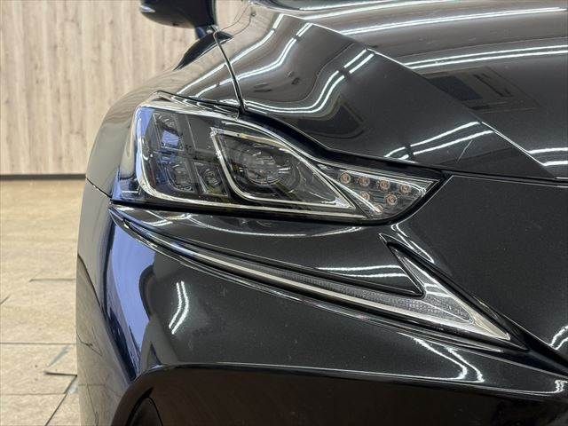 TOYOTA LEXUS IS300H 2016 Image 31