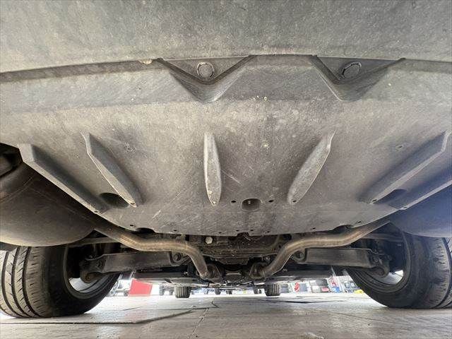 TOYOTA LEXUS IS300H 2016 Image 31