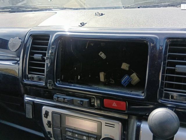 TOYOTA REGIUSACE VAN 2WD 2015 Image 31