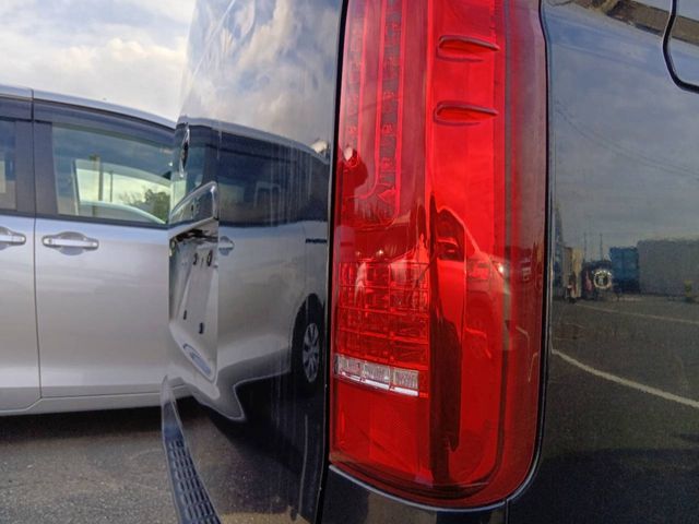 TOYOTA REGIUSACE VAN 2WD 2015 Image 31