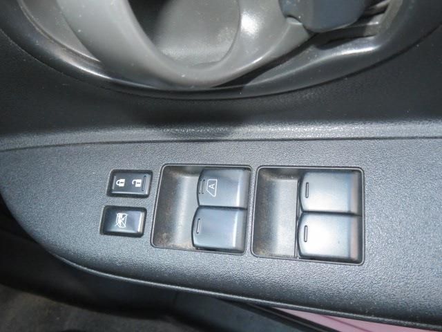 NISSAN MARCH 2017 Image 31