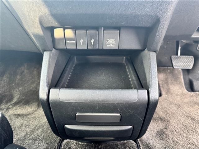 HONDA ODYSSEY 2013 Image 31