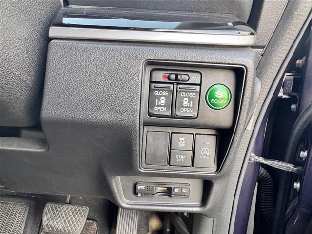 HONDA ODYSSEY 2013 Image 31