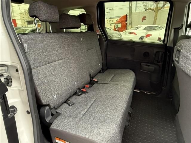 TOYOTA SIENTA 2023 Image 31