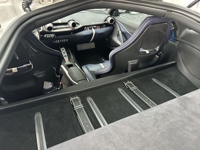 FERRARI 812 SUPERFAS 2018 Image 31