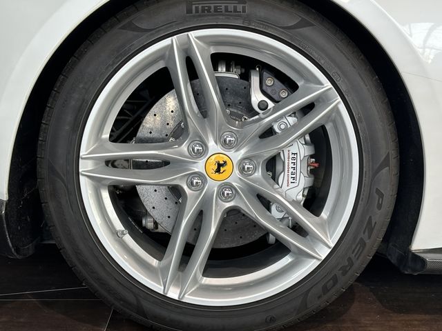 FERRARI 812 SUPERFAS 2018 Image 31