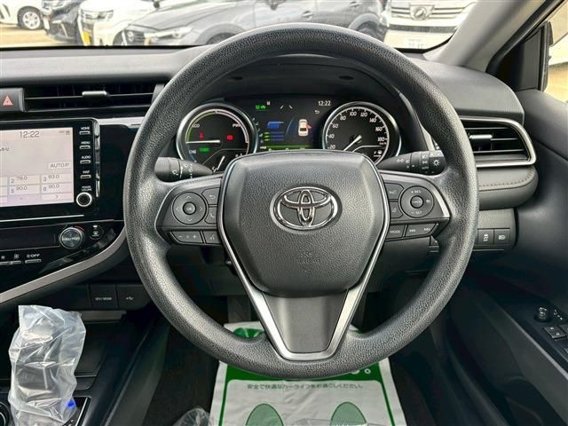 TOYOTA CAMRY HYBRID 2020 Image 31