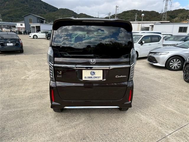 HONDA N BOX CUSTOM 2022 Image 31